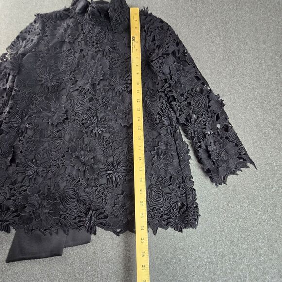Tuckernuck Crochet Top XS Black Faye Guipure Lace Satin Tie Bow - Picture 7 of 8